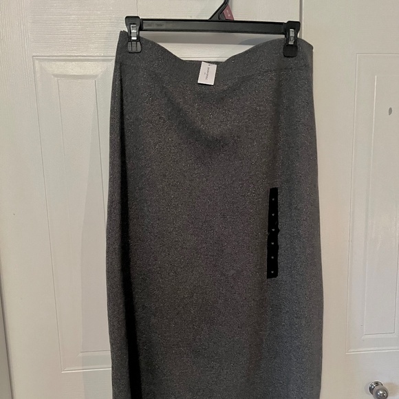 Banana Republic Grey / metallic fleck - Picture 4 of 9